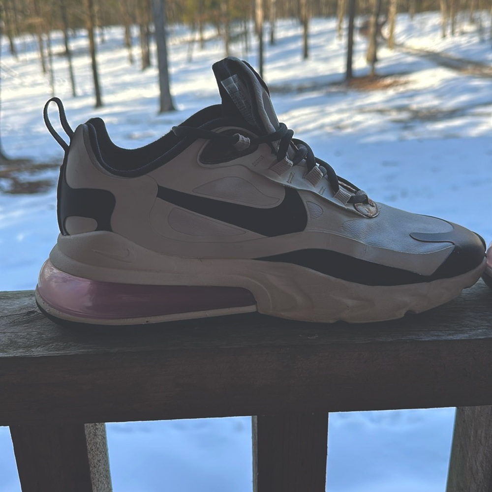 Nike AIR max react women’s 9.5 shoe. Custom made online. Worn a few times.
